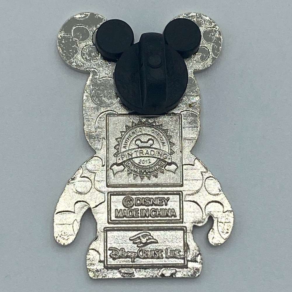 Disney 2012 Mickey Mouse Disney Cruise Line Official Trading Pin - Picture 3 of 5